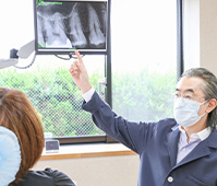 院長の治療の流れを説明